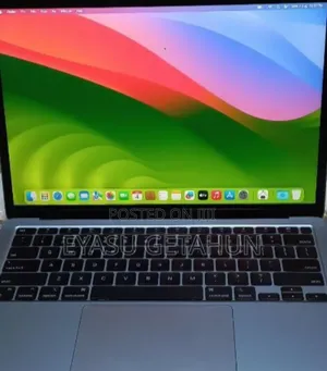 Photo - New Laptop Apple MacBook Air 2020 M1 8GB Apple M1 SSD 256GB