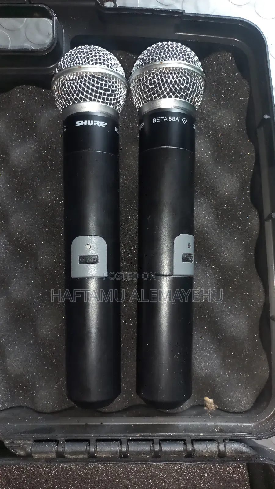 Shure Pgx4 Performance Gear With Dual Wireless Beta 58a Mic