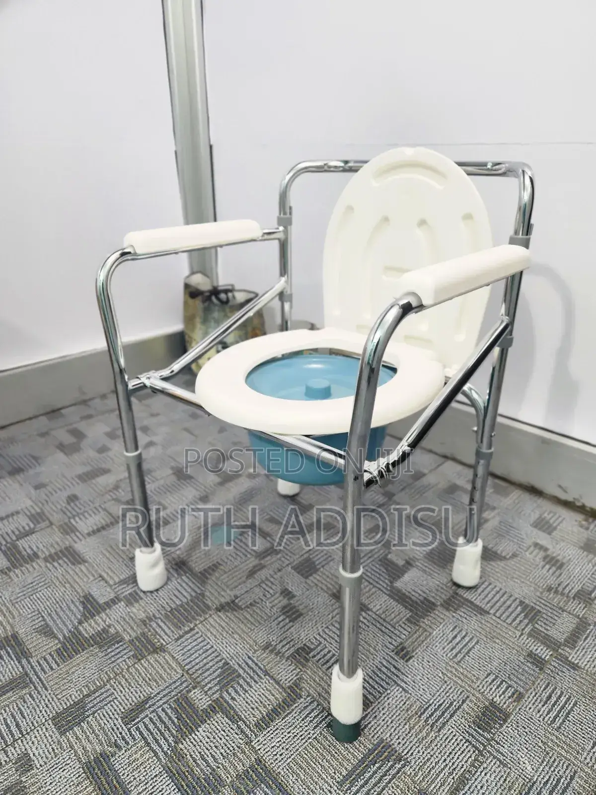 Commode Chair朱明commode Chair墘不toilet Chair Medical Commode