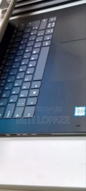 New Laptop Lenovo IdeaPad 320 4GB Intel Core I5 HDD 1T