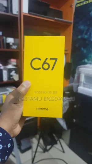 Photo - New Realme C67 256 GB
