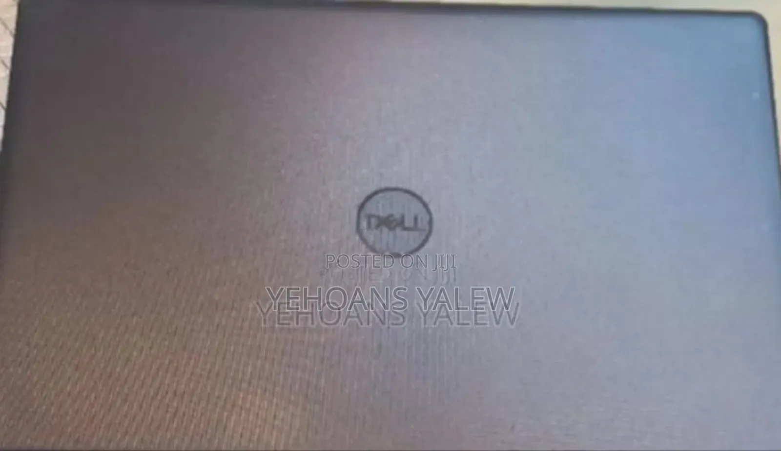 New Laptop Dell Vostro 3520 8GB Intel Core i5 SSD 1T