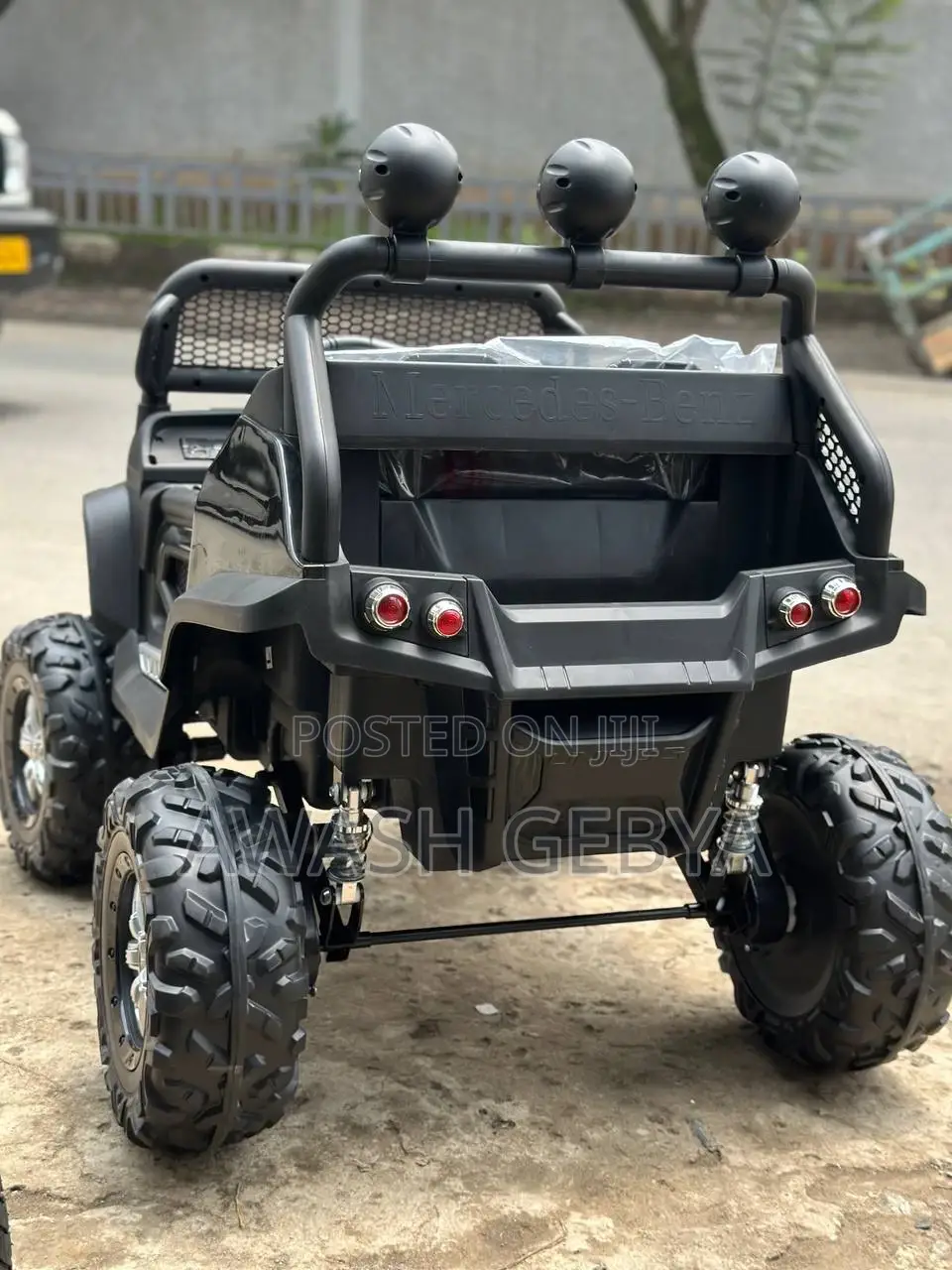 New Coming Children Electric Car