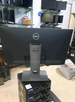 Sell 32" Monitor