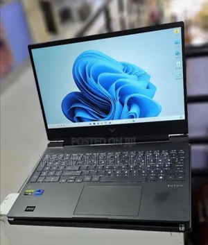 New Laptop HP Victus 15 16GB Intel Core I7 SSD 1T