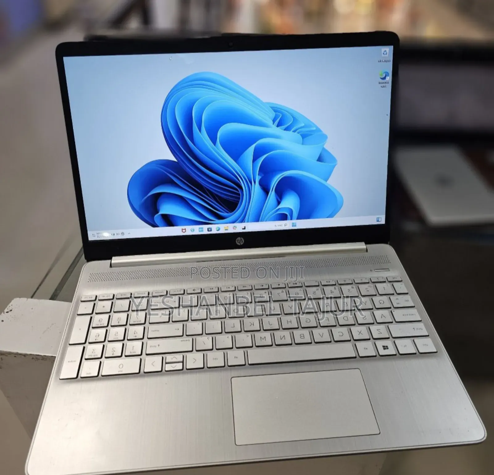 New Laptop HP Stream Notebook 8GB Intel Core I5 SSD 256GB