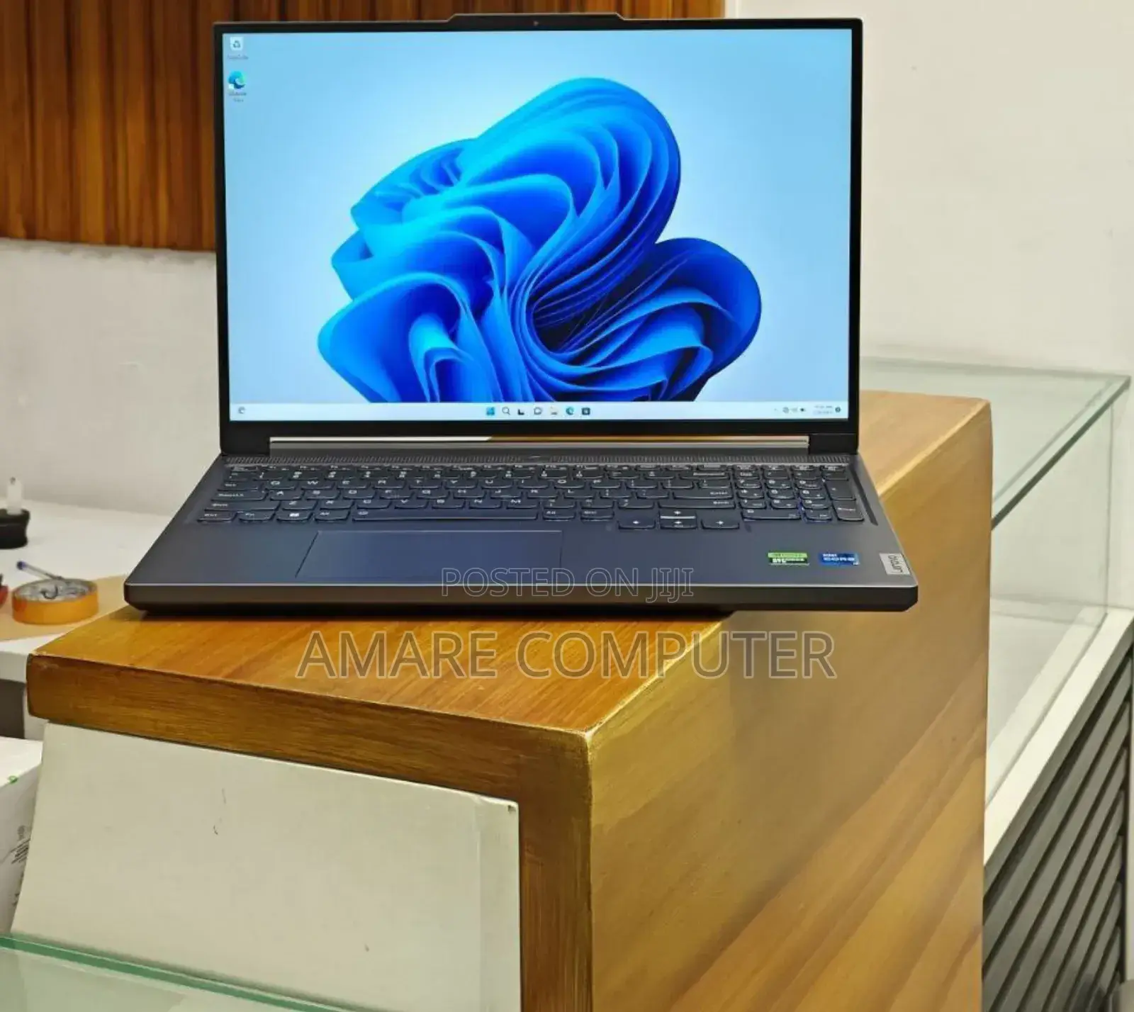 New Lenovo Legion Y7000P IRX9 Gaming Laptop 16GB Intel Core I7 SSD 1T