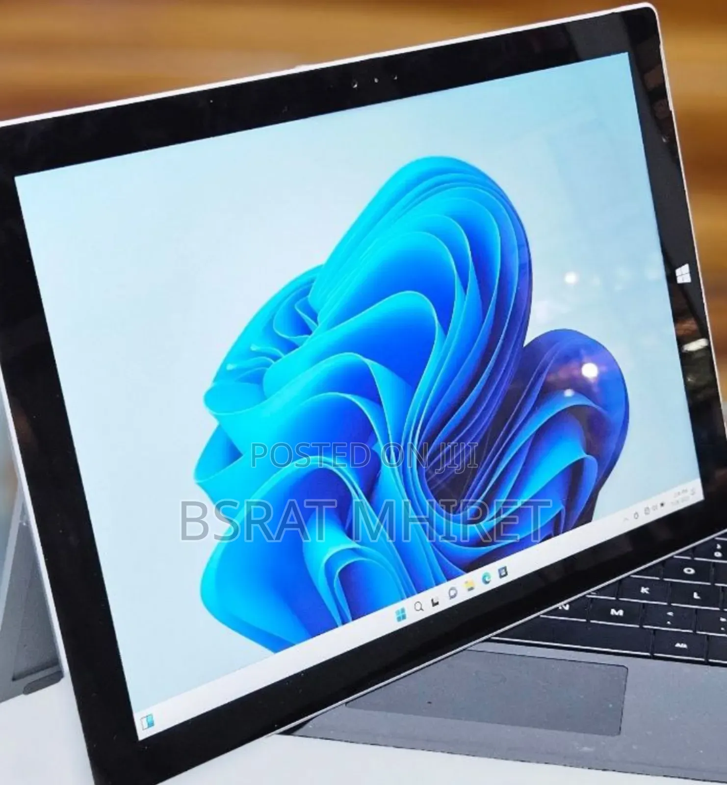 New Laptop Microsoft Surface Book 3 8GB Intel Core I5 SSD 256GB