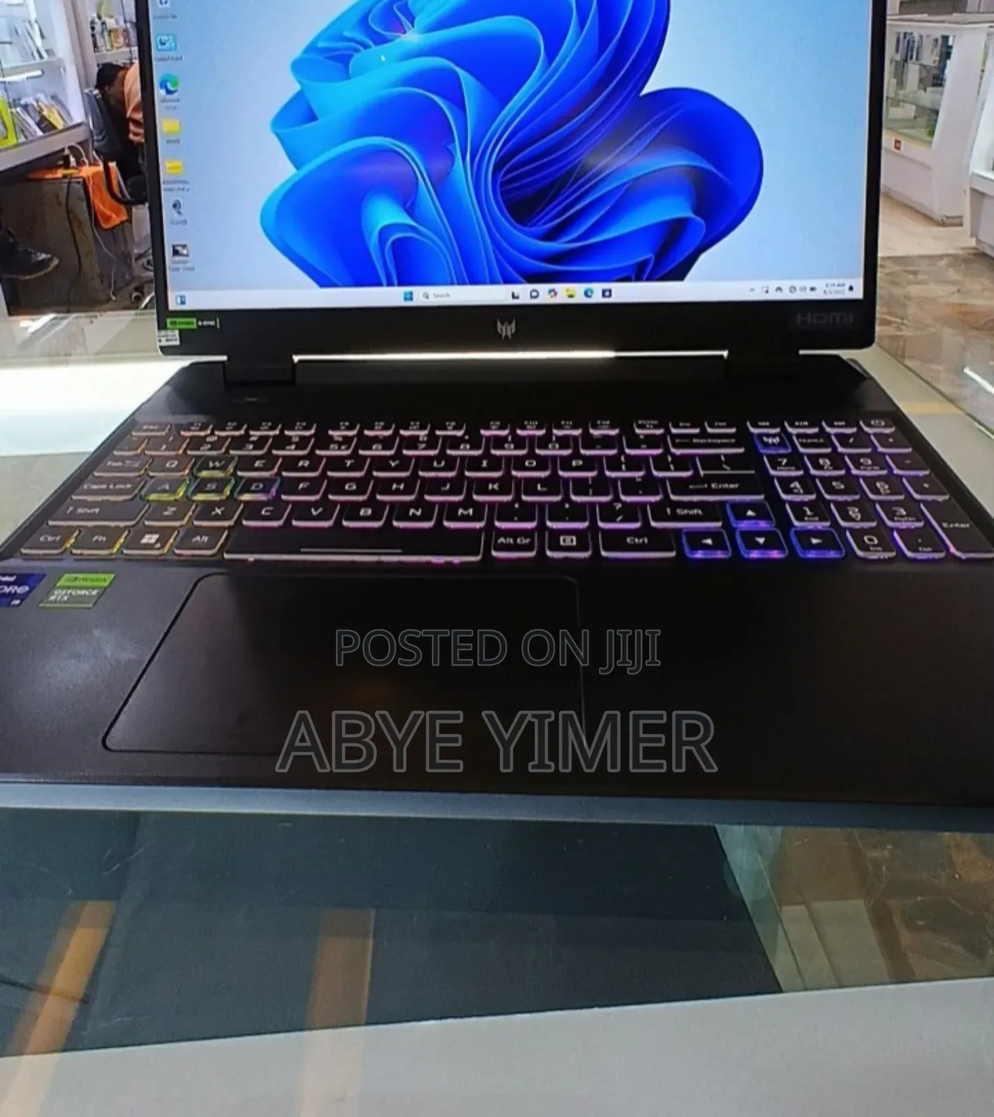 New Laptop Acer Predator Helios 18 PH18-71 16GB Intel Core I9 SSD 1T