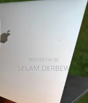 New Laptop Apple MacBook Pro 2019 16GB Intel Core I9 SSD 1T