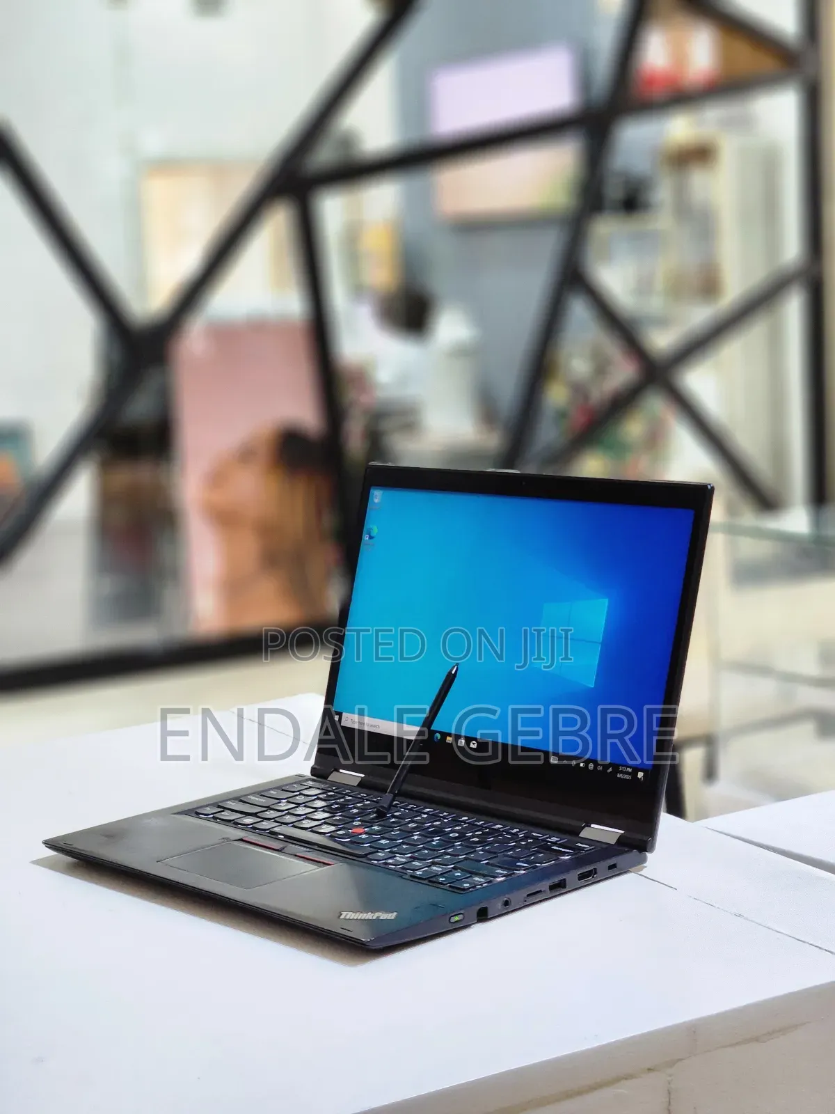 New Laptop Lenovo ThinkPad Yoga 370 8GB Intel Core I5 SSD 512GB