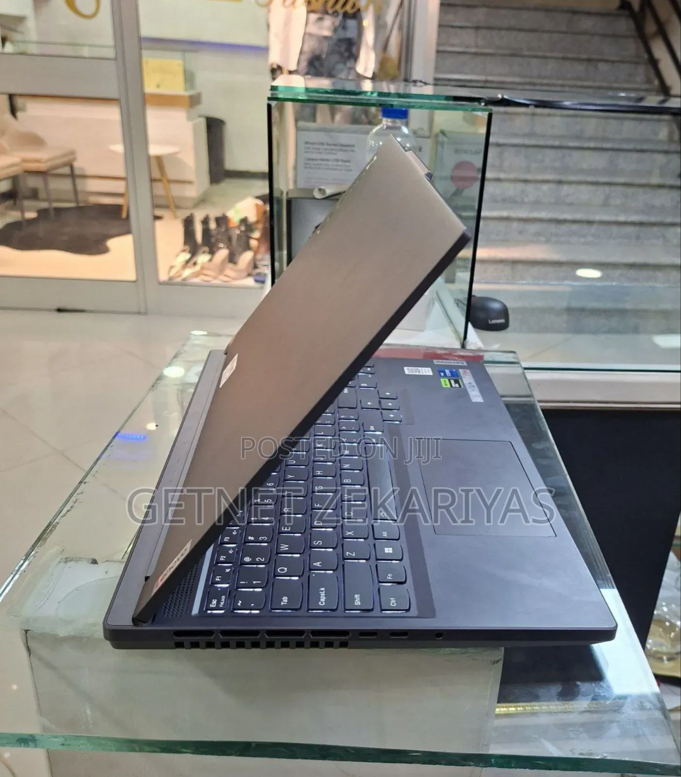 New Lenovo Legion Y7000P IRX9 Gaming Laptop 16GB Intel Core I7 SSD 1T