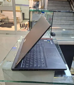 New Lenovo Legion Y7000P IRX9 Gaming Laptop 16GB Intel Core I7 SSD 1T