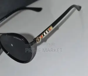 Burberry Sunglass