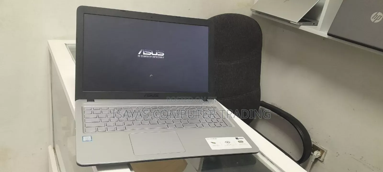 New Laptop Asus VivoBook 15 X505BA 4GB Intel Core I5 SSD 1T