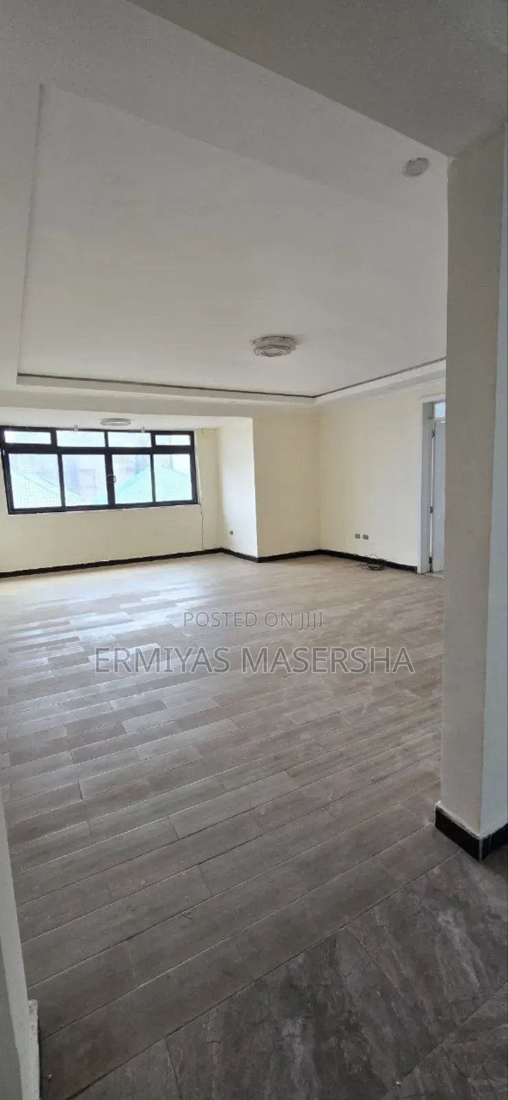 Furnished 4bdrm Apartment in Bole for sale