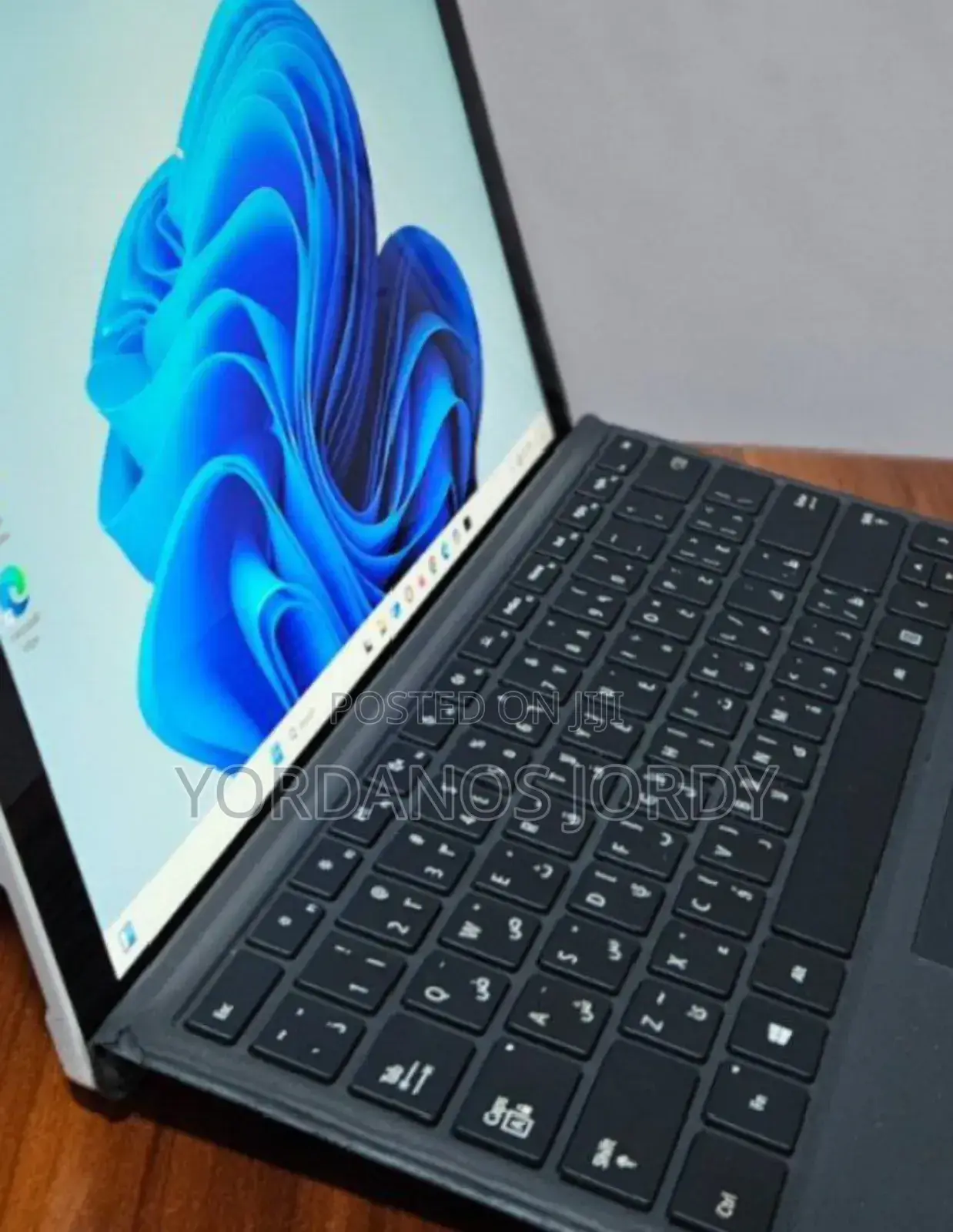 New Laptop Microsoft Surface Pro 7 8GB Intel Core I5 SSD 128GB