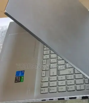 New Laptop Asus VivoBook S550CA 16GB Intel Core I5 SSD 512GB