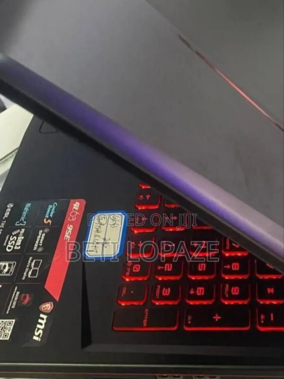 New Laptop MSI MSI Sword 17 16GB Intel Core I7 SSD 512GB