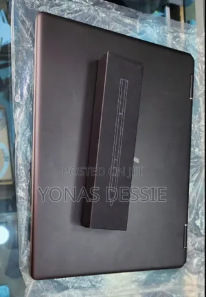 Photo - New Laptop HP Spectre 16GB Intel Core I7 SSD 1T