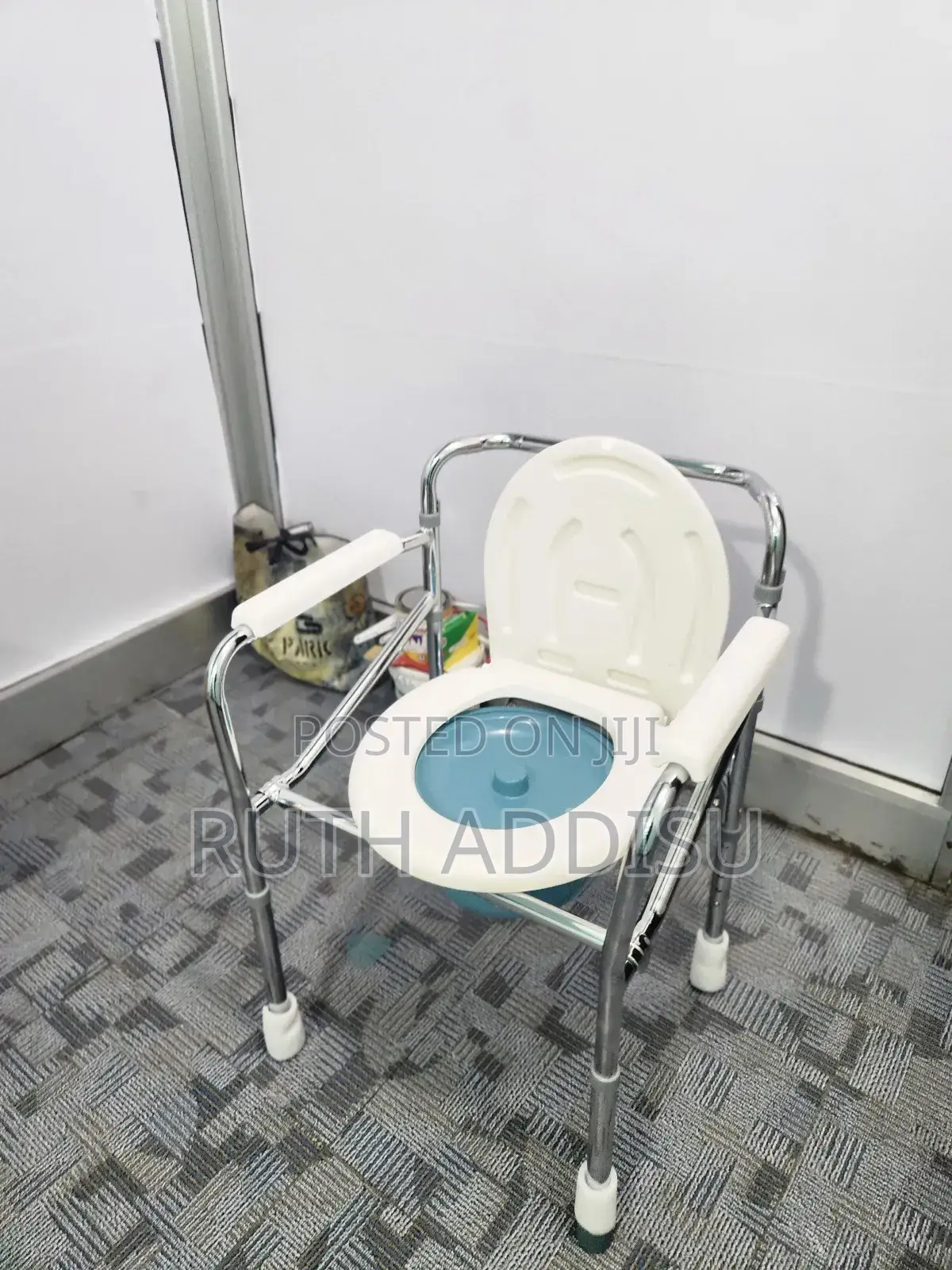 Commode Chair骨頭toilet Chair墳場commode Chair Almunium底下commode