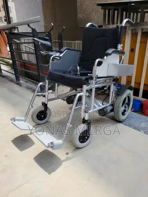 Electronic Wheel Chairجججmoter Wheelchair中串30km Full Charge
