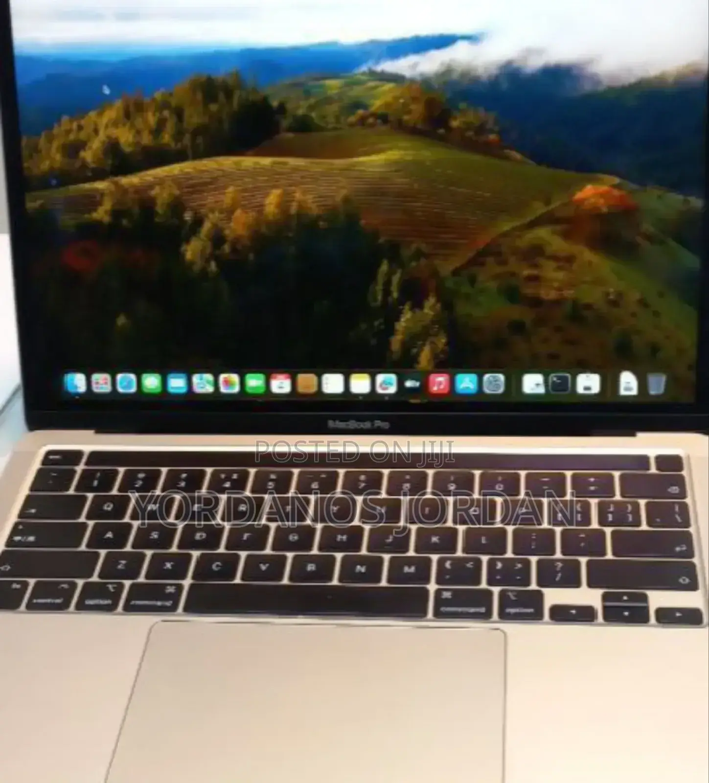 New Laptop Apple MacBook Pro M1 8GB Intel SSD 256GB