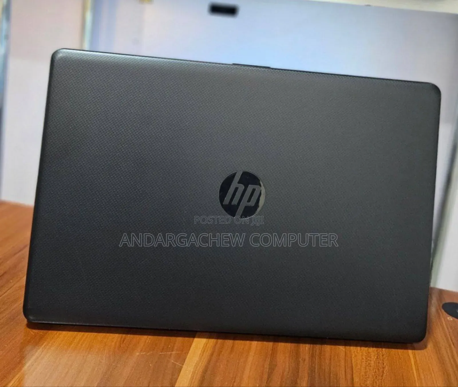 New Laptop HP Envy 17 8GB Intel Core I5 SSD 256GB