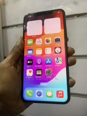 Photo - Apple iPhone 11 Pro Max 256 GB Black