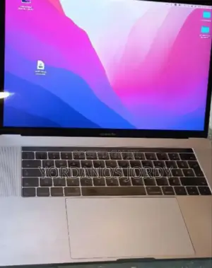 Photo - New Laptop Apple MacBook Pro 2016 16GB Intel Core I7 SSD 512GB