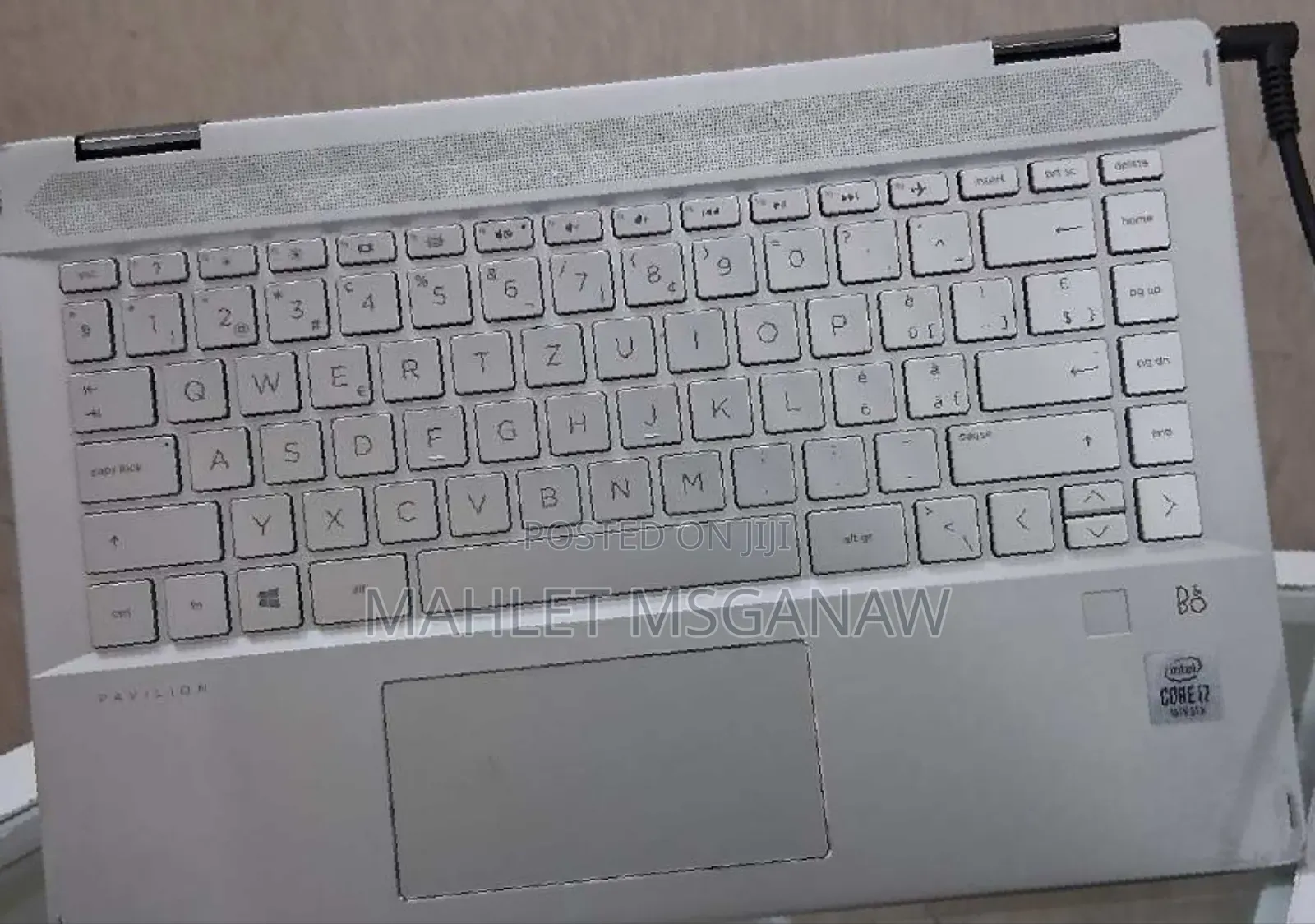 New Laptop HP Pavilion 10 8GB Intel Core I7 SSD 256GB