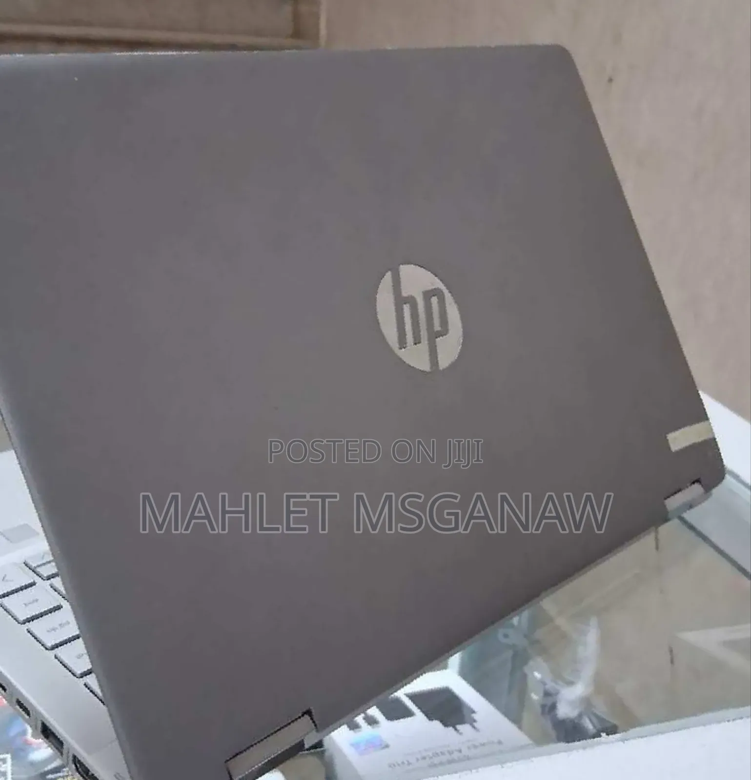 New Laptop HP Pavilion 10 8GB Intel Core I7 SSD 256GB