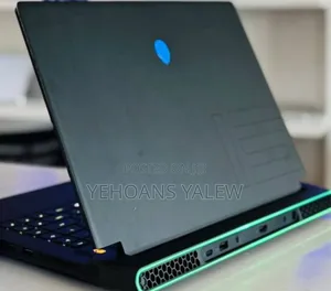 New Laptop Alienware M15 R3 16GB AMD Ryzen 7 SSD 1T
