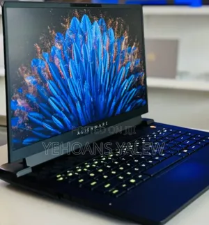 New Laptop Alienware M15 R3 16GB AMD Ryzen 7 SSD 1T