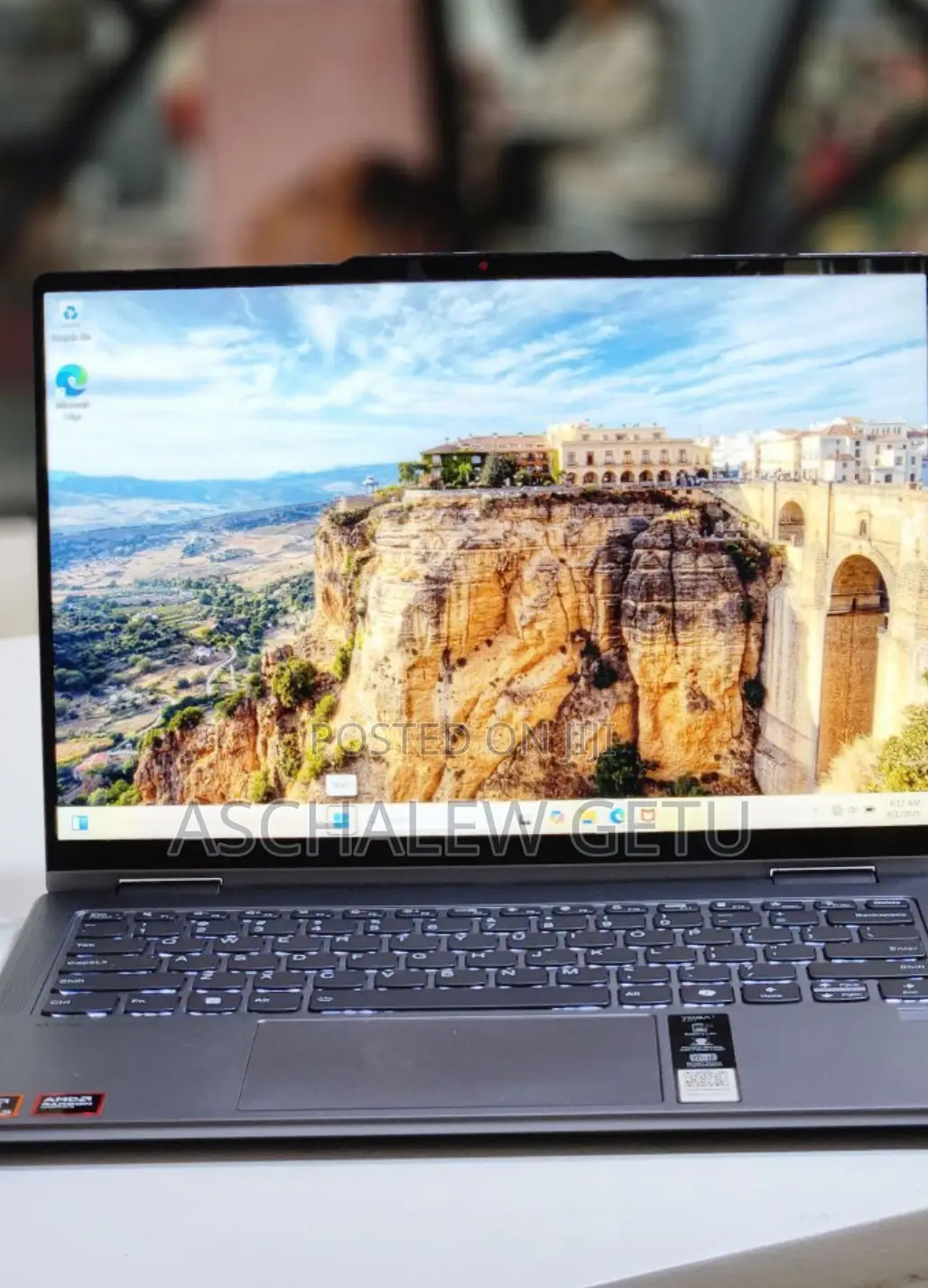 New Laptop Lenovo Yoga 7i 8GB AMD Ryzen 5 SSD 512GB