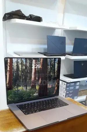 Photo - New Laptop Apple MacBook Pro 2021 M1 16GB Apple M1 Pro SSD 1T