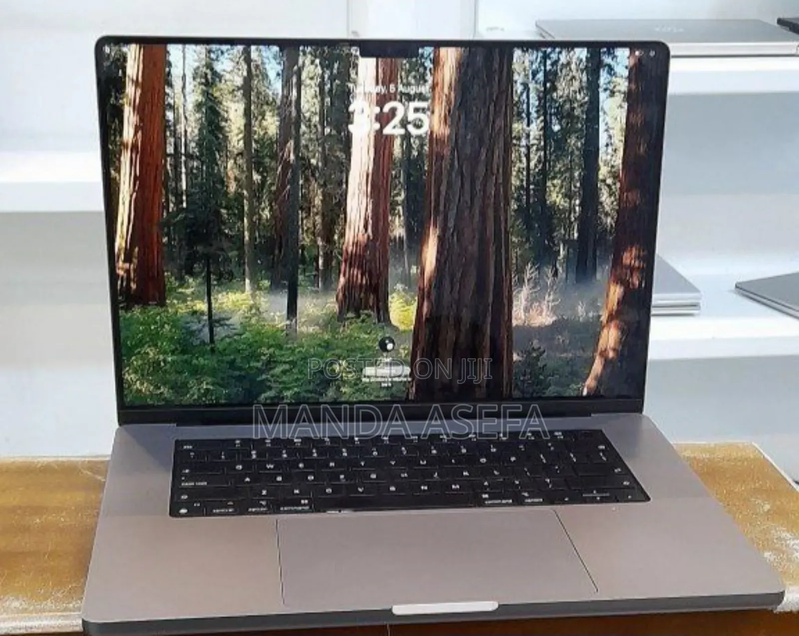 New Laptop Apple MacBook Pro M1 16GB Apple M1 Pro SSD 512GB