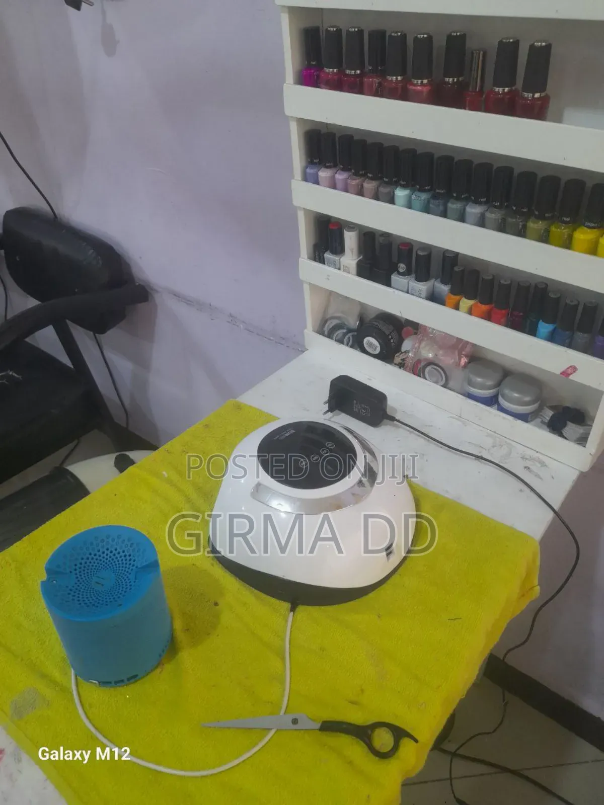 A Women's Hairdressing Salon Full Tools