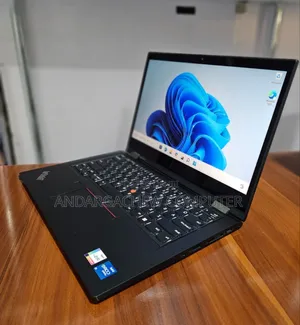 Photo - New Laptop Lenovo ThinkPad L13 Yoga 16GB Intel Core I5 SSD 512GB