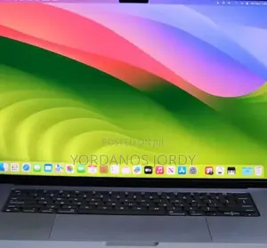 New Laptop Apple MacBook Pro 2021 M1 16GB Apple M1 Pro SSD 1T