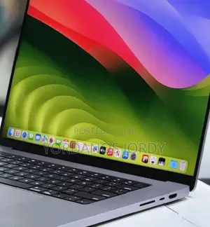 Photo - New Laptop Apple MacBook Pro 2021 M1 16GB Apple M1 Pro SSD 1T