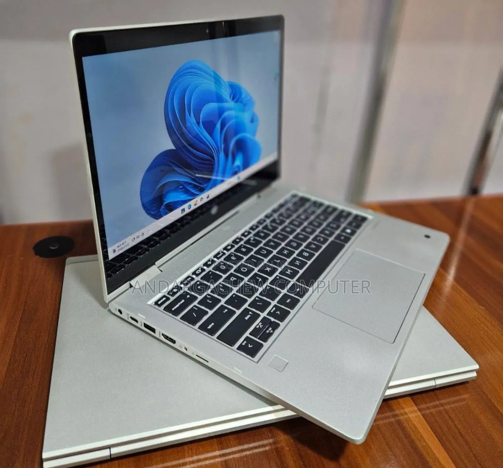 New Laptop HP 16GB AMD Ryzen 7 SSD 512GB