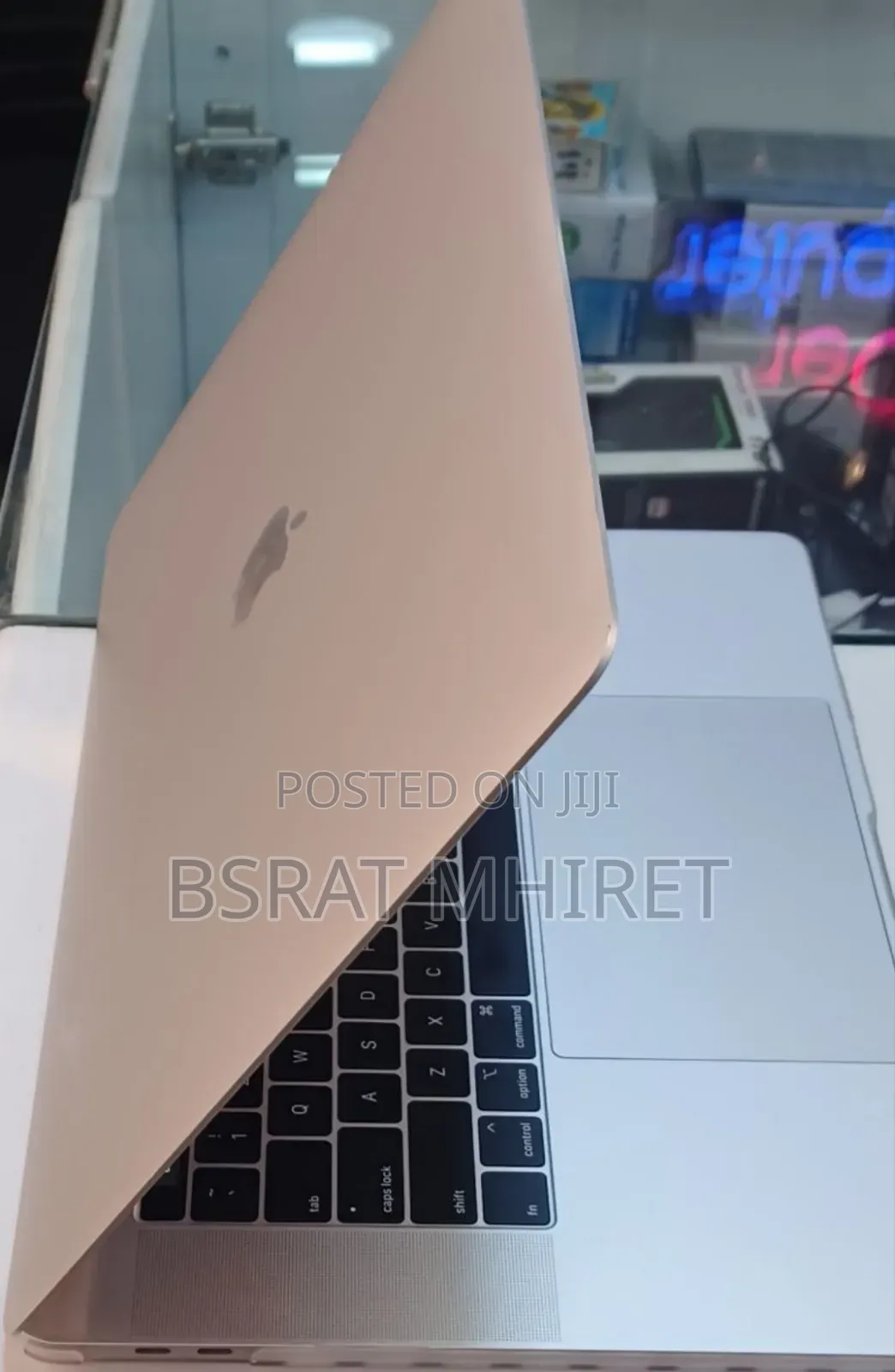 New Laptop Apple MacBook Pro 2018 32GB Intel Core I9 SSD 1T