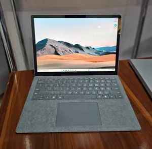 Photo - New Laptop Microsoft Surface Pro 4 16GB Intel Core I7 SSD 512GB