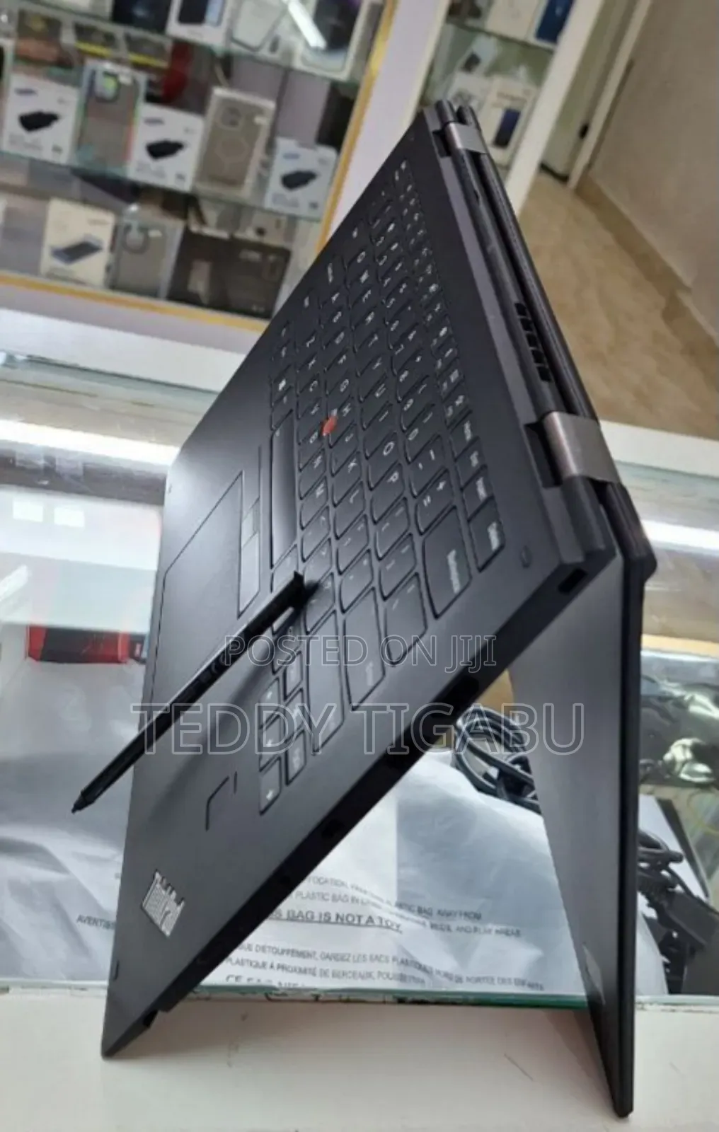 New Laptop Lenovo Thinkpad X1 Yoga 8GB Intel Core i5 SSD 512GB