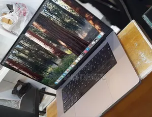 Photo - New Laptop Apple MacBook Pro 2021 M1 16GB Apple M1 SSD 1T