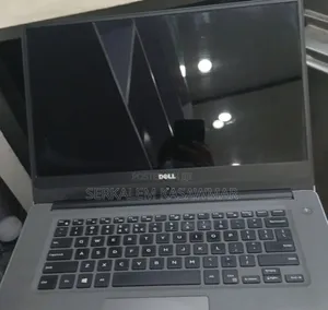 New Laptop Dell Inspiron 15 7560 8GB Intel Core I5 HDD+SSD 1T