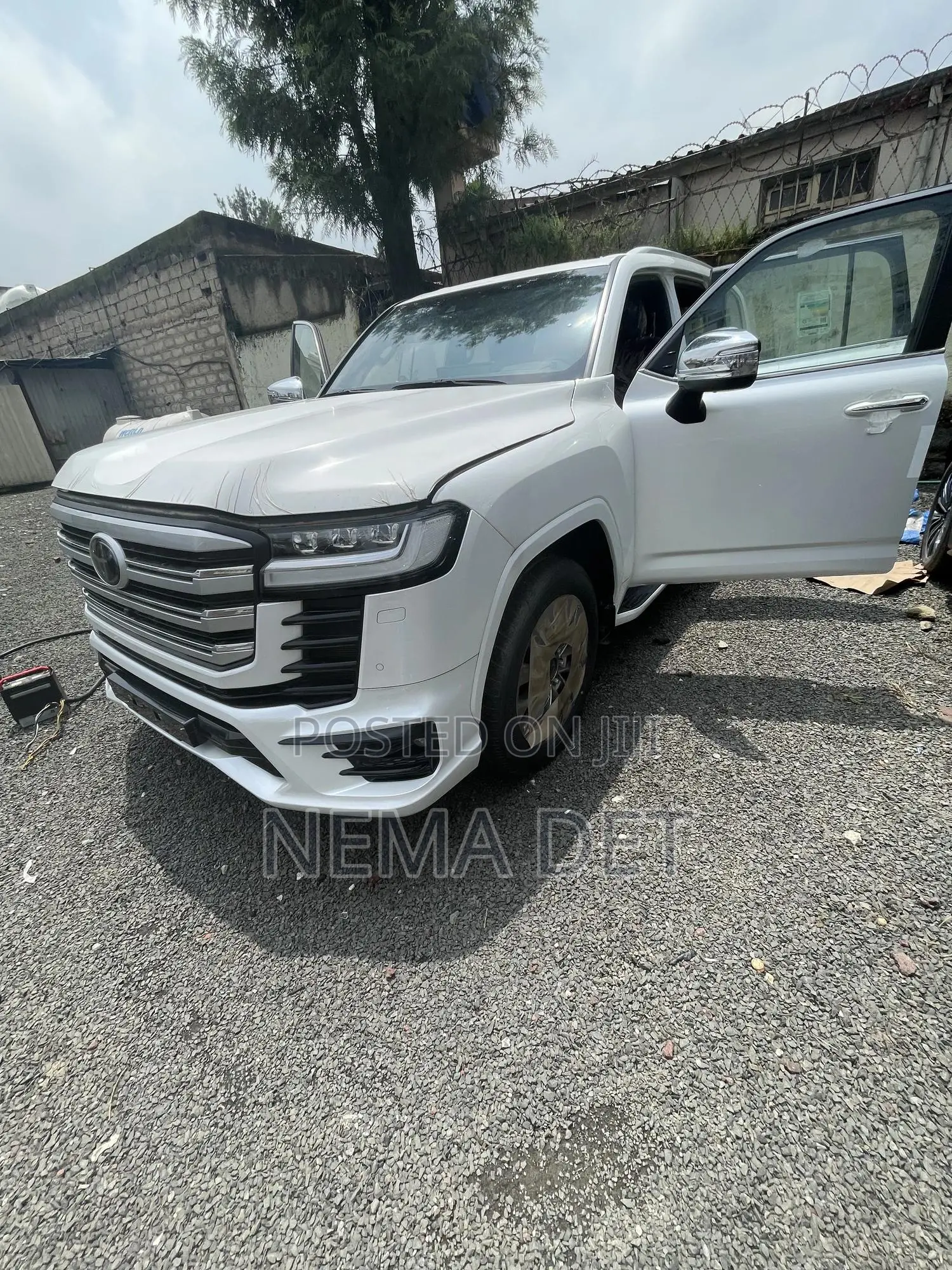 New Toyota Land Cruiser 2023 White