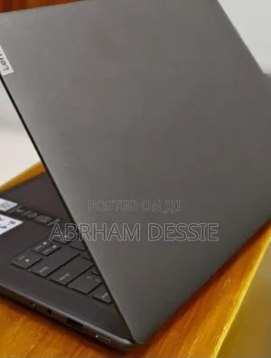 New Laptop Lenovo 32GB AMD Ryzen 9 SSD 512GB