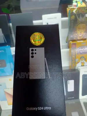 New Samsung Galaxy S24 Ultra 256 GB